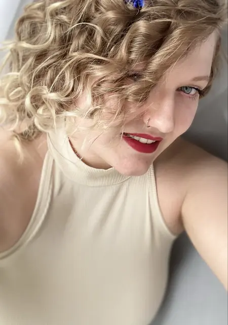 Я Анастасия, 21, из Москвы, ищу знакомство для дружбы