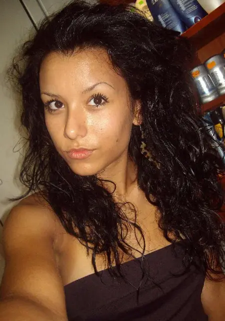 Я Алиса, 19, из Кедра, ищу знакомство для вирта