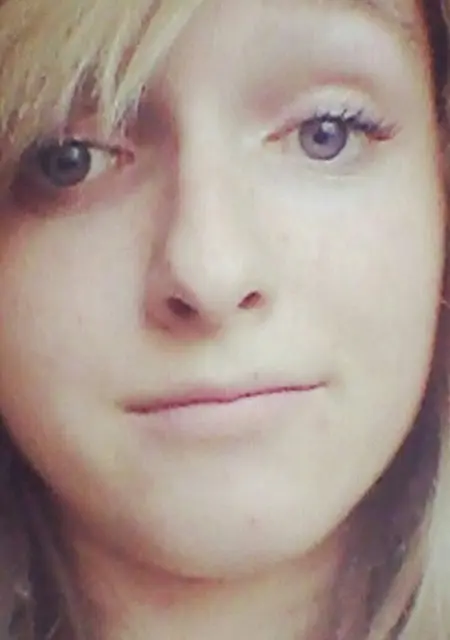 Я Ангелина, 18, знакомлюсь для дружбы в Каневской