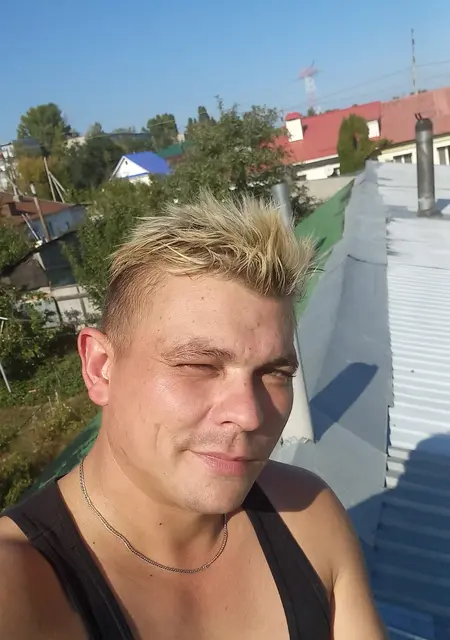 Я Дин, 33, знакомлюсь на одну ночь в Заволжье