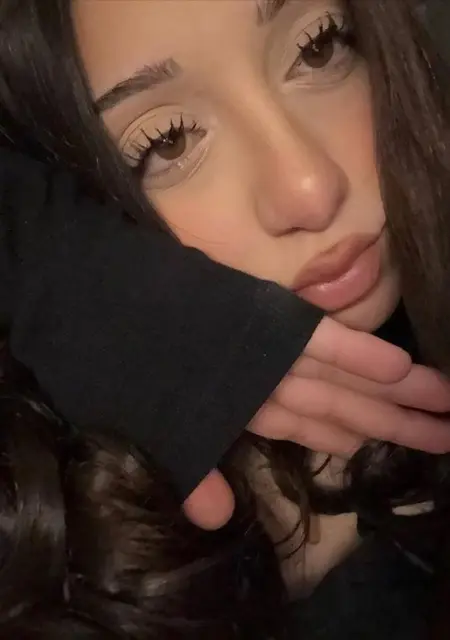 Эка из Всеволожска, мне 24, познакомлюсь для совместных путешествий