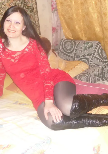 Я Карина, 45, знакомлюсь для общения в Туле