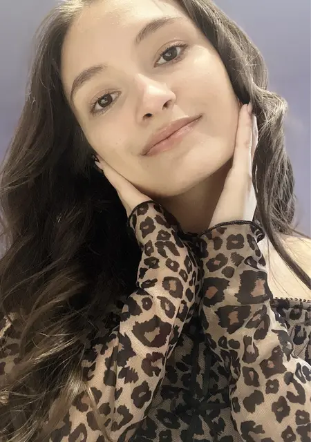 Александра из Новокузнецка, мне 20, познакомлюсь для приятного времяпровождения