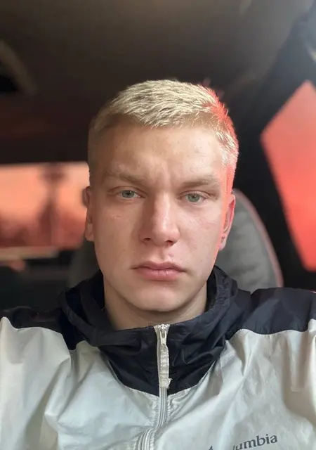 Я Александр, 23, знакомлюсь на одну ночь в Вологде