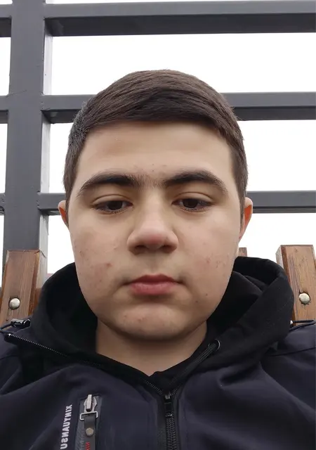 Я Дамир, 19, из Краснодара, ищу знакомство для дружбы