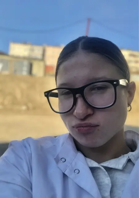 Я Светлана, 26, знакомлюсь для дружбы в Москве