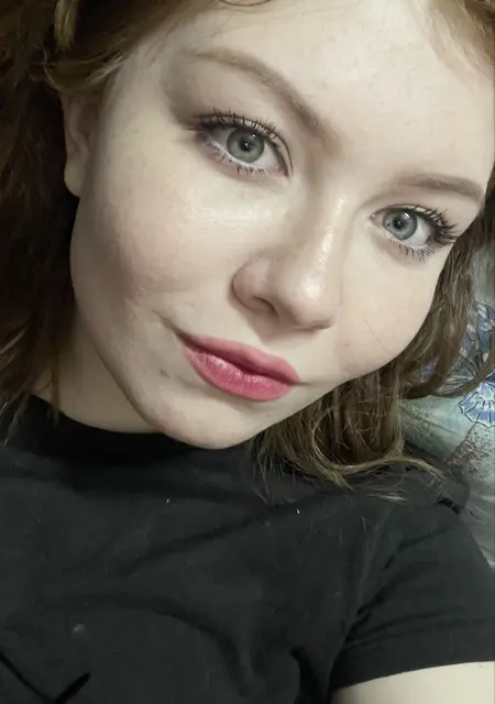 Мишель из Луги, мне 20, познакомлюсь для общения