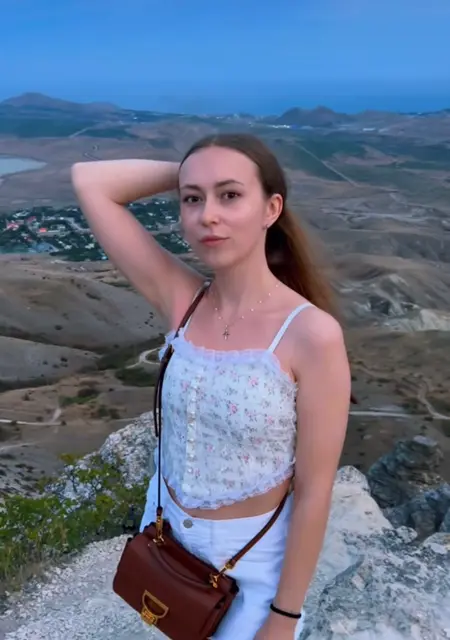 Олеся из Лесного Городка, ищу на сайте постоянные отношения