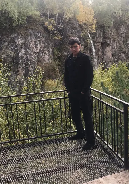 Радик из Черкесска, ищу на сайте знакомства на одну ночь