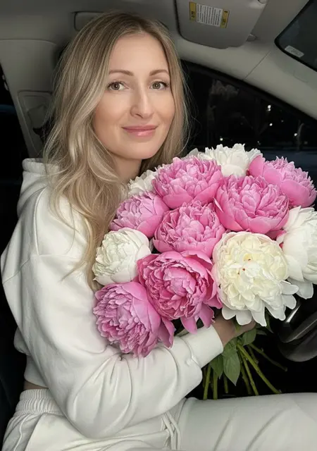 Солнце из Краснодара, мне 44, познакомлюсь для приятного времяпровождения