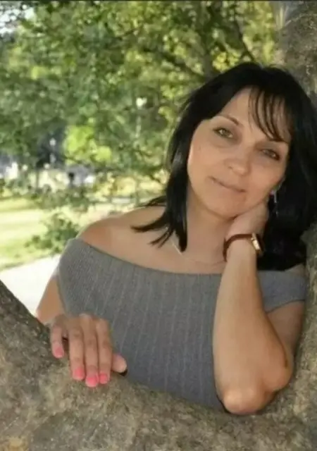 Я Оля, 41, из Фокина, ищу знакомство для дружбы