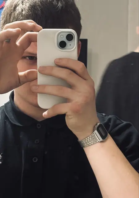 Валерий из Климовска, мне 25, познакомлюсь на одну ночь