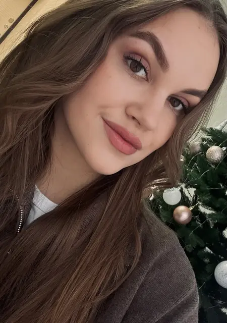 Я Алинусик, 25, из Старого Оскола, ищу знакомство для вирта