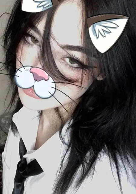 Сашка из Ханты-Мансийска, мне 20, познакомлюсь для вирта