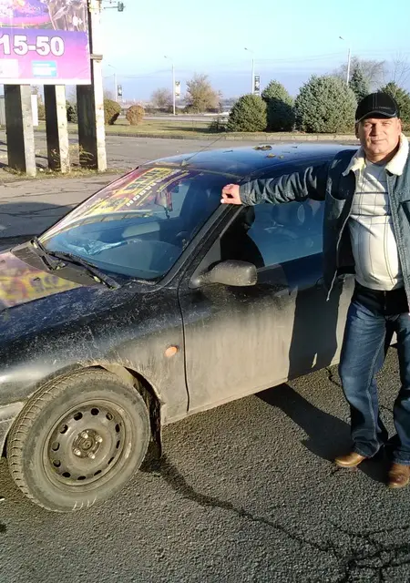 Олег из Волгограда, мне 59, познакомлюсь на одну ночь