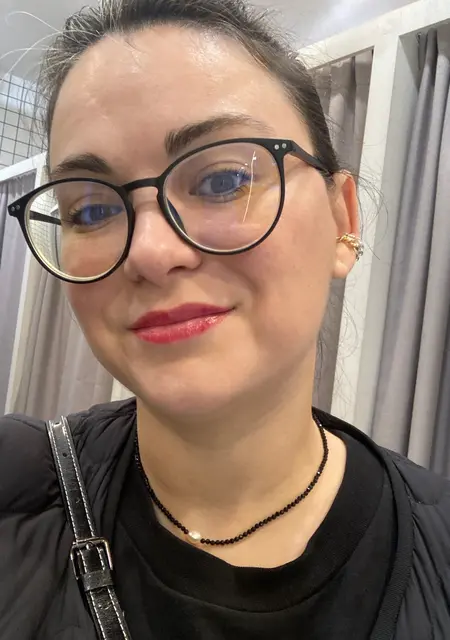 Я Стася, 42, знакомлюсь для приятного времяпровождения в Санкт-Петербурге