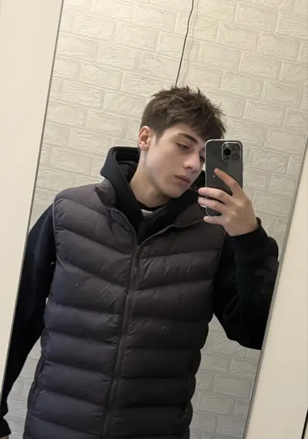 Сейдулла из Ивантеевки, мне 19, познакомлюсь для приятного времяпровождения