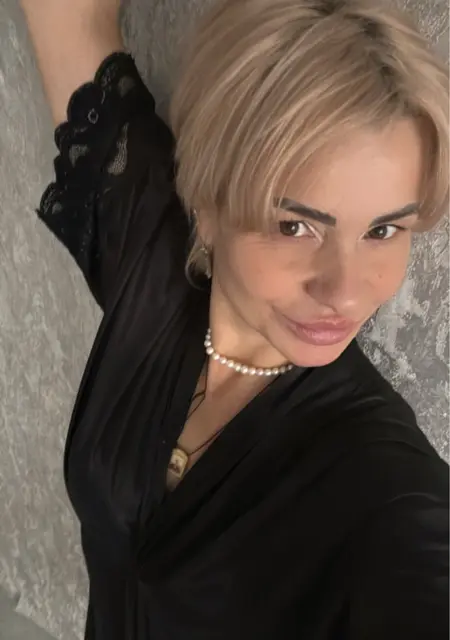 Я Марина, 49, из Санкт-Петербурга, ищу знакомство для общения