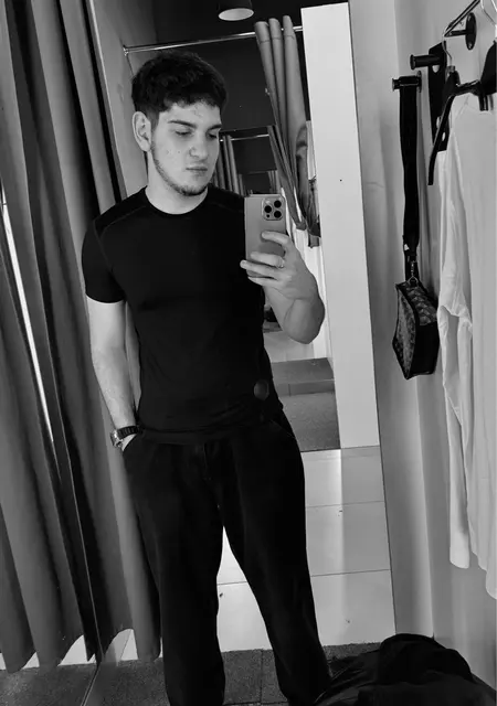 Я Ислам, 19, знакомлюсь для дружбы в Чехове