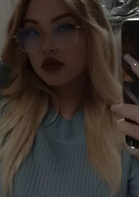 Юлия из Москвы, мне 22, познакомлюсь на одну ночь