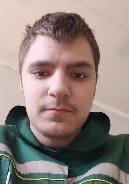 Я Кирилл, 19, знакомлюсь на одну ночь в Заречном